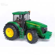 Купить игрушки Трактор John Deere 7930, 03-050 по цене 1 550 руб. от производителя BRUDER, Бренд: BRUDER