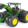 Купить игрушки Трактор John Deere 7930 с двойными колесами, 03-052 по цене 2 690 руб. от производителя Bruder, Бренд: Bruder